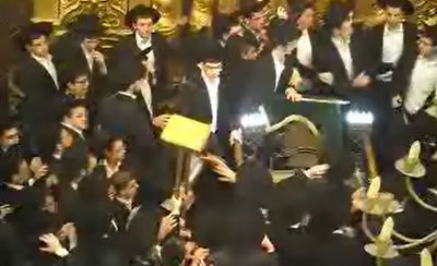 הסטנדר המעופף בפוניבז', אמש