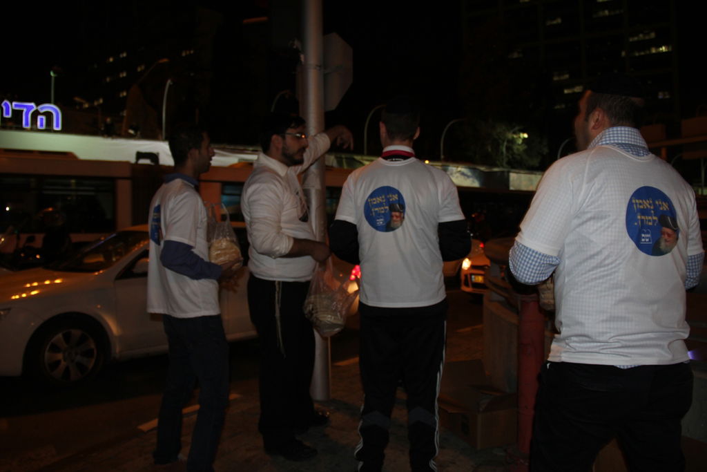 קמפיין ש"ס, פרק 2: "לפיד דואג לסושי, אנחנו דואגים ללחם"