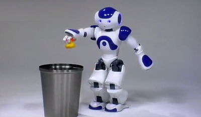 הכירו את הבנקאי החדש ביפן: הרובוט נאו