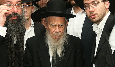 "אלימות זה ידי עשו, צריך להתפלל שיחזרו בתשובה"