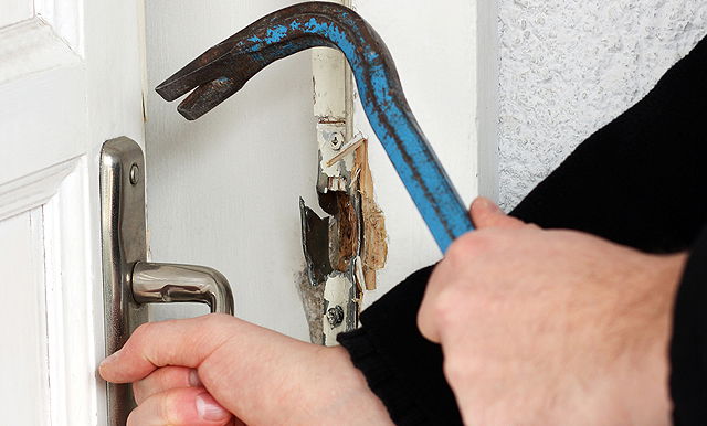 מאות עגלות תינוק שנגנבו הוחזרו במבצע מיוחד