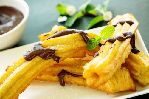 חנוכה קצת אחר עם צ'ורוס - סופגניות דרום אמריקאיות