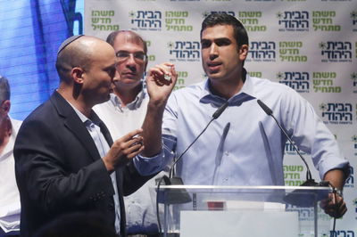 רבנים בציונות הדתית נגד בנט: לא מפלגה דתית