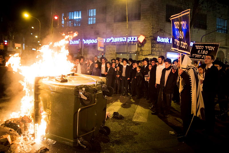 ציבור קטנטן וחצוף שכל עיסוקו הוא להכות ולהרעיש