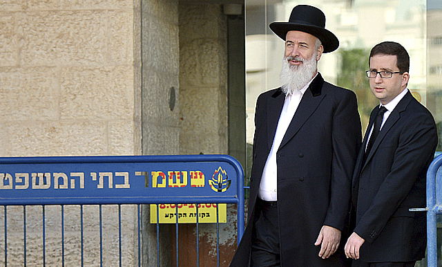 הרב יונה מצגר