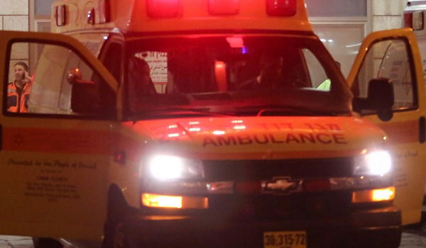 בן 8 נפל מקומה שלישית ונפצע קשה