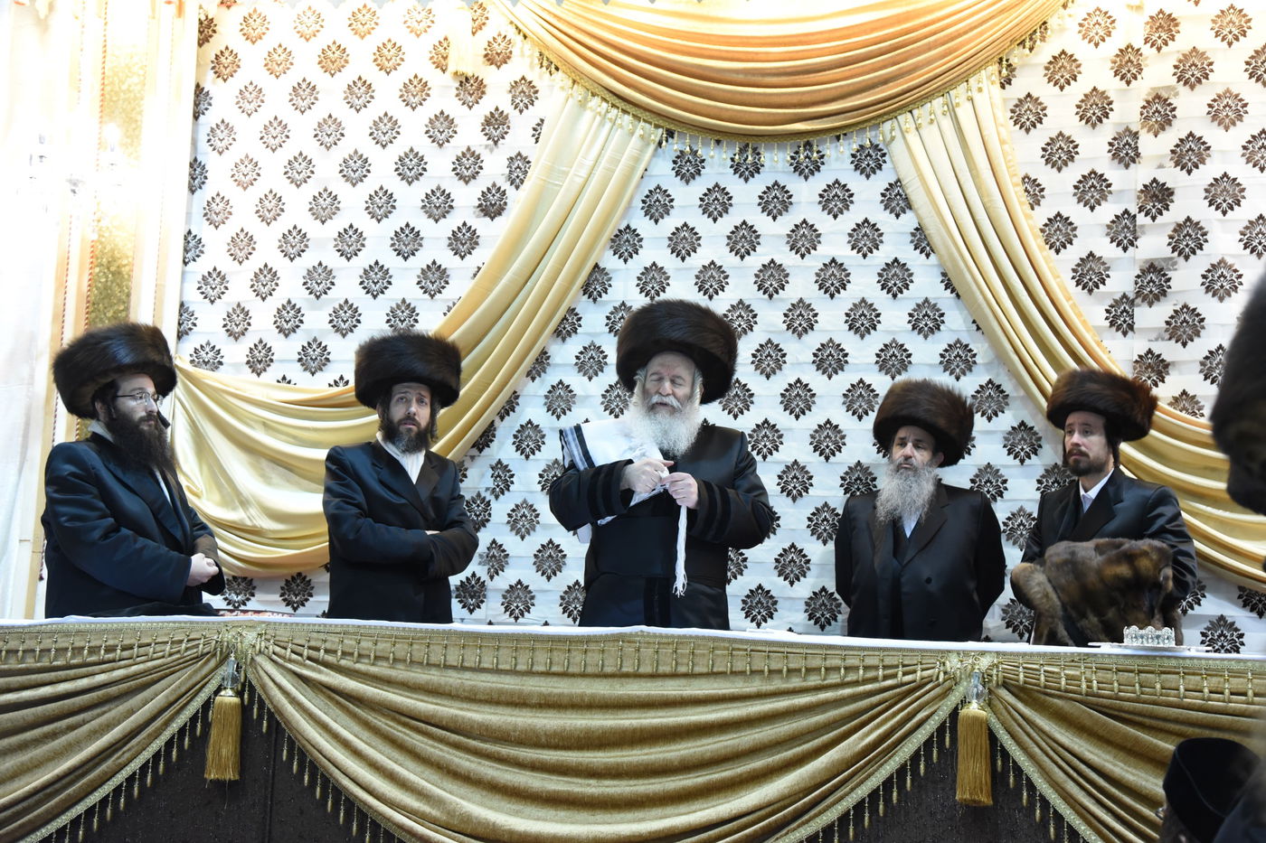 תיעוד: הרבי מבאבוב שבת במירון