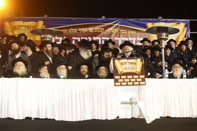 הרב אוירבך: 'מבית ומחוץ עומדים עלינו לכלותנו' • צפו