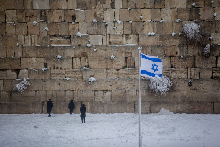 אחרי הסערה: הכבישים לירושלים נפתחו לתנועה