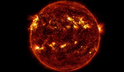 סרטון מהפנט: מה עובר על השמש בחמש שנים?