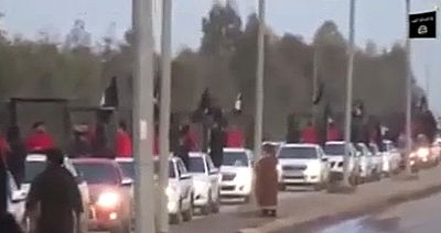 צפו: שבויי דאע"ש נכלאו בכלובים