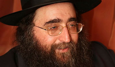 תיעוד: חסידי הרב פינטו ערכו עצרת לרפואתו בכותל המערבי