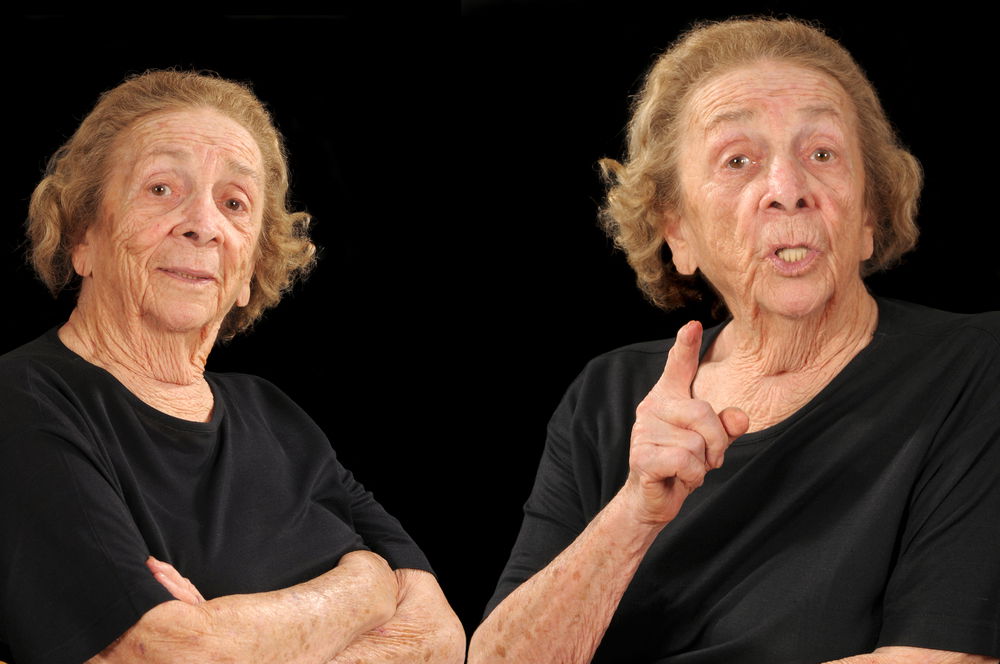 מדהים: תאומות בנות 103 שמתקשות להיפרד