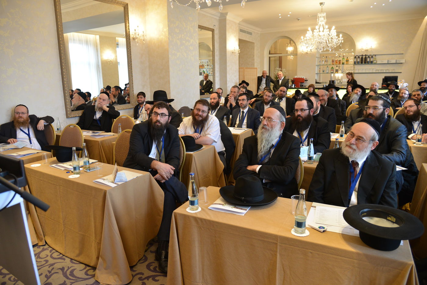 פראג: עשרות רבנים בכינוס 'מרכז רבני אירופה'