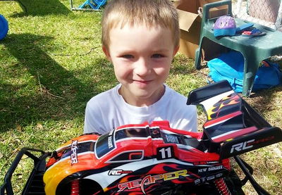 גלן בוראטי המאושר