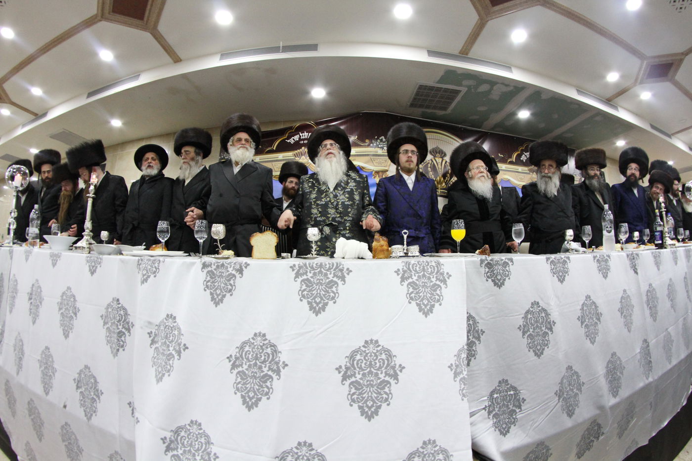 תיעוד: שבע ברכות צאנז בבית שמש