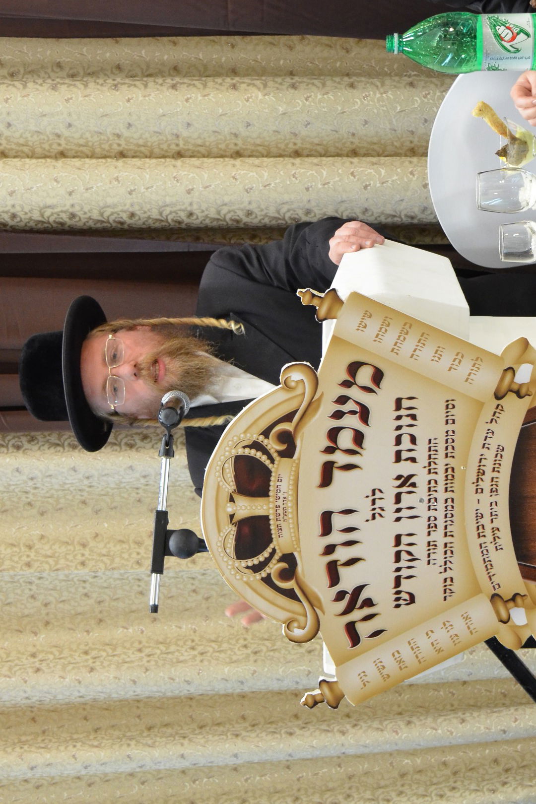 ביתר עילית: קהילת 'המתמידים' חנכה ארון קודש מפואר • תיעוד