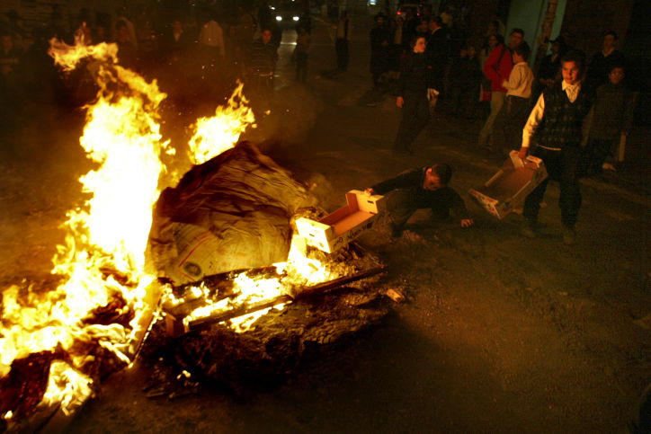 ביתר עלית: נעצרו חשודים בהצתת פחים