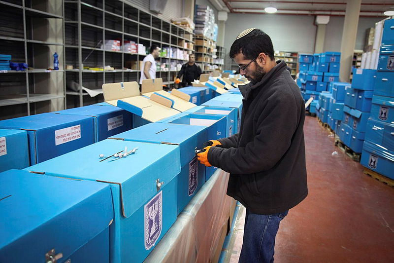 בחירות 2015 החלו: נציגי ישראל בעולם מצביעים