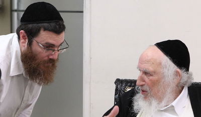 הגר"ש אוירבך נועד עם מארגני העצרת: "המכללות זה אסון"