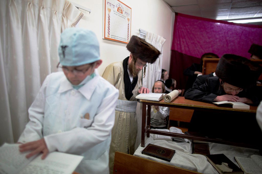 פורים בבית שמש