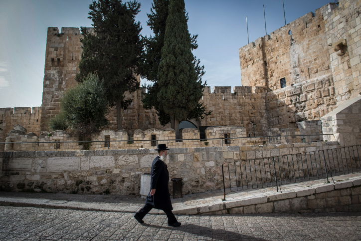 בחור טבל בבור בעיר העתיקה, המשטרה עצרה - בית המשפט שחרר