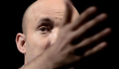 הלחץ מדבר: בנט שולף את נשק יום הדין