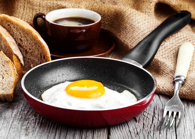 עדין ורגיש, כך שומרים על מחבת טפלון