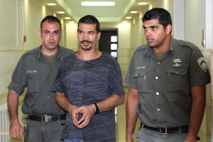 בכפוף לשימוע: כתב אישום נגד יצחק אברג'יל וב. יאיר