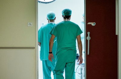 סקר: 33% מהחרדים ויתרו על טיפול רפואי בשל המצב הכלכלי