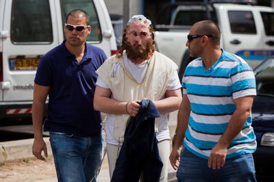 החייל החשוד, הבוקר