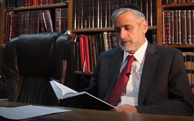 נשק יום הדין של אלי ישי: סרטון הדמעות בבית מרן