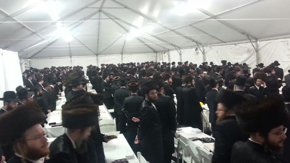 שידור חוזר מארה"ב: מאות רבנים בכינוס לחיזוק הדף היומי בהלכה