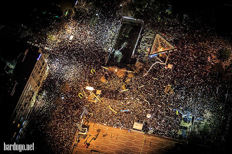 צפו: הפגנת הימין בתל אביב בתיעוד מהאוויר