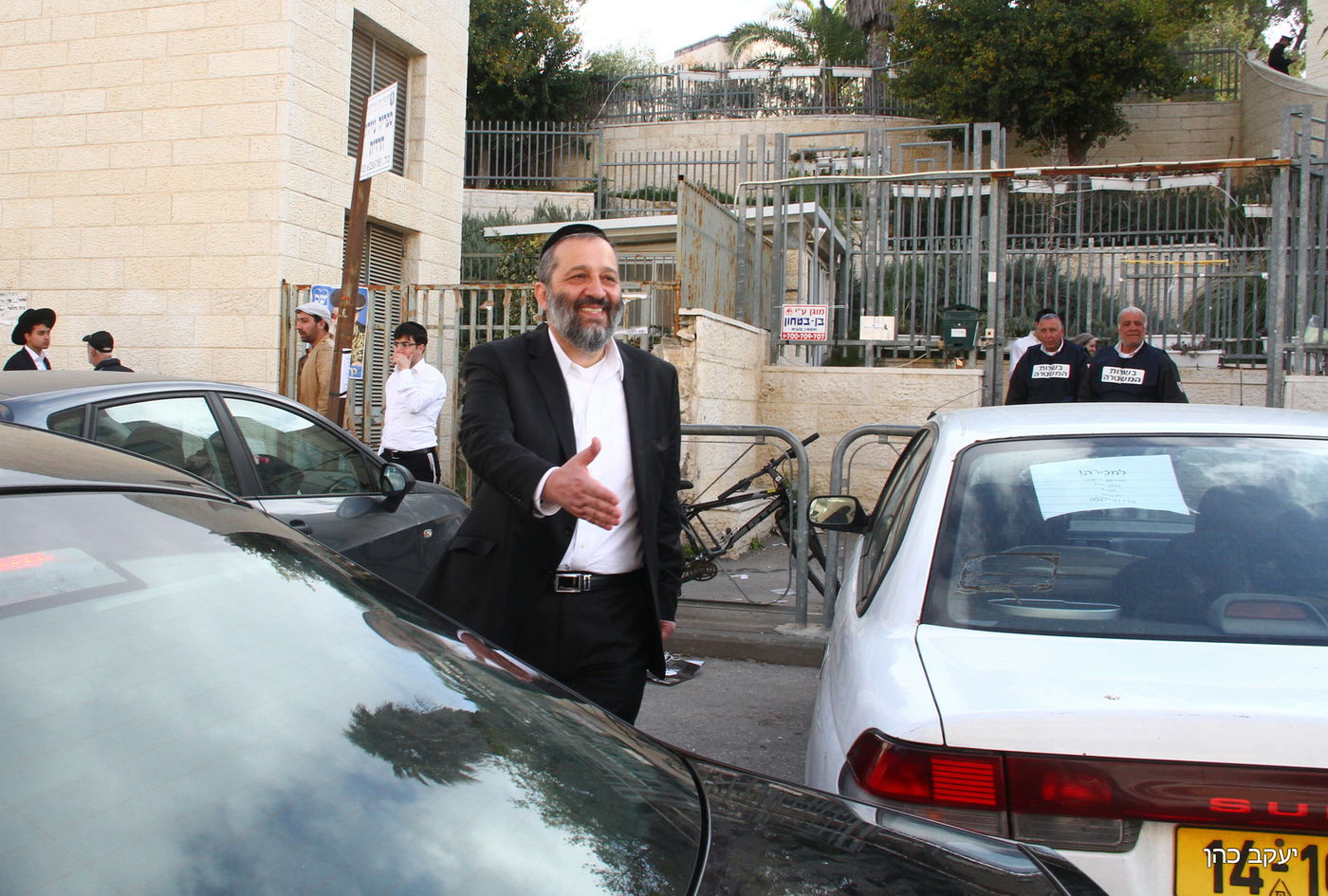 אריה דרעי הצביע: "הערב נפתיע את הסוקרים"