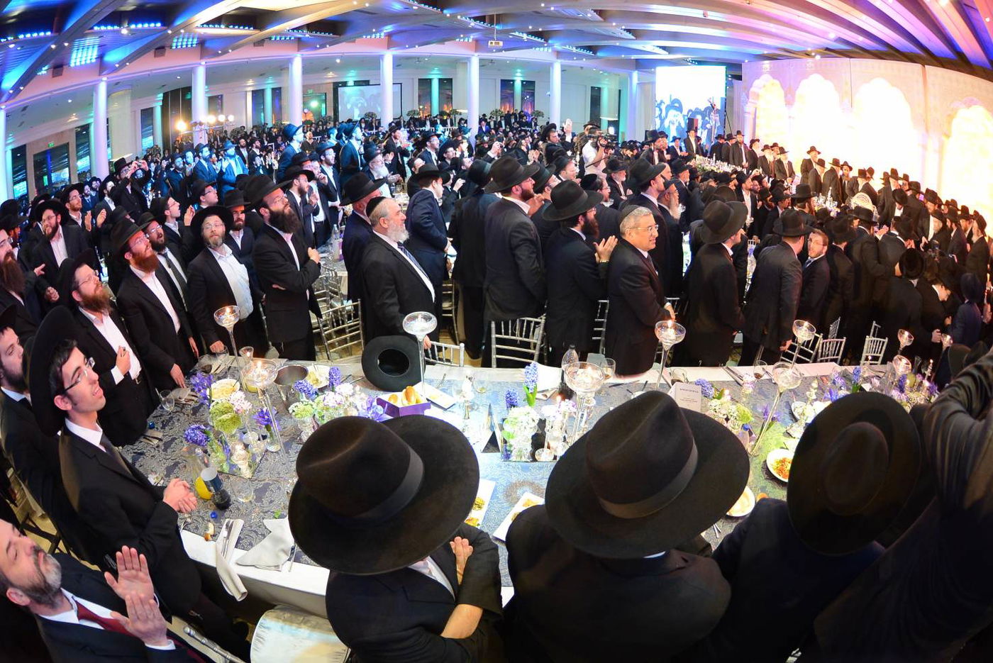 מרן הרב שטיינמן לתלמידי "אורחות תורה": "לשאוף להשתפר קצת"