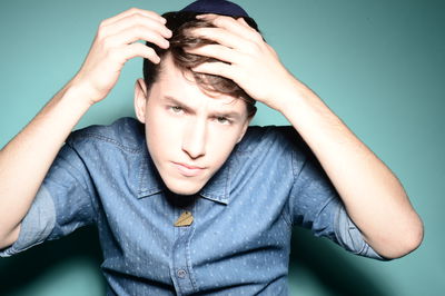 "טיפות של רוח": צפו בקליפ של אבישי רוזן