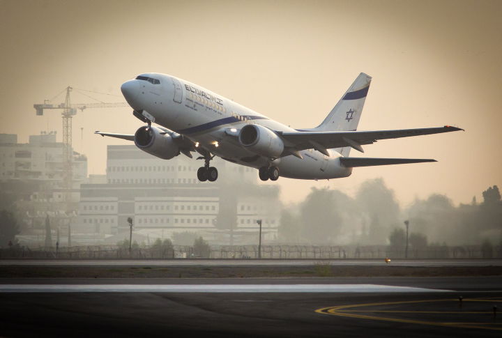 מחשש להתקף לב: טיסת אל על שבה לנתב"ג