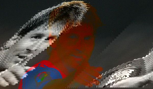 כמה שחקן הכדורגל ליאו מסי מרוויח בשעה?