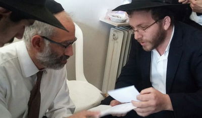 המכתבים מגיעים לאב השכול