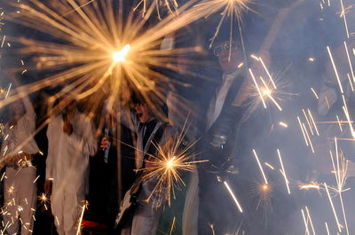 שוער נפגע מזיקוק בתחילת המשחק