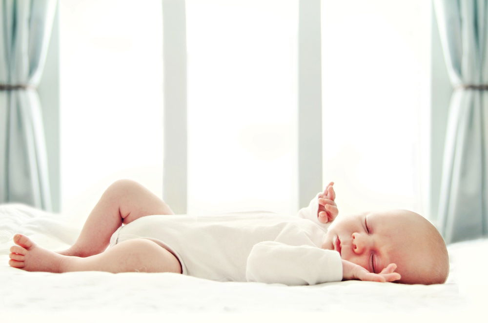 לישון עם חלון פתוח זה הלישון כמו תינוק החדש