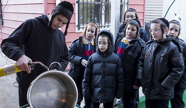 צפו בגלריה: ויליאמסבורג מתכוננת לחג הפסח