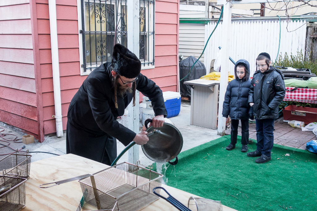 צפו בגלריה: ויליאמסבורג מתכוננת לחג הפסח