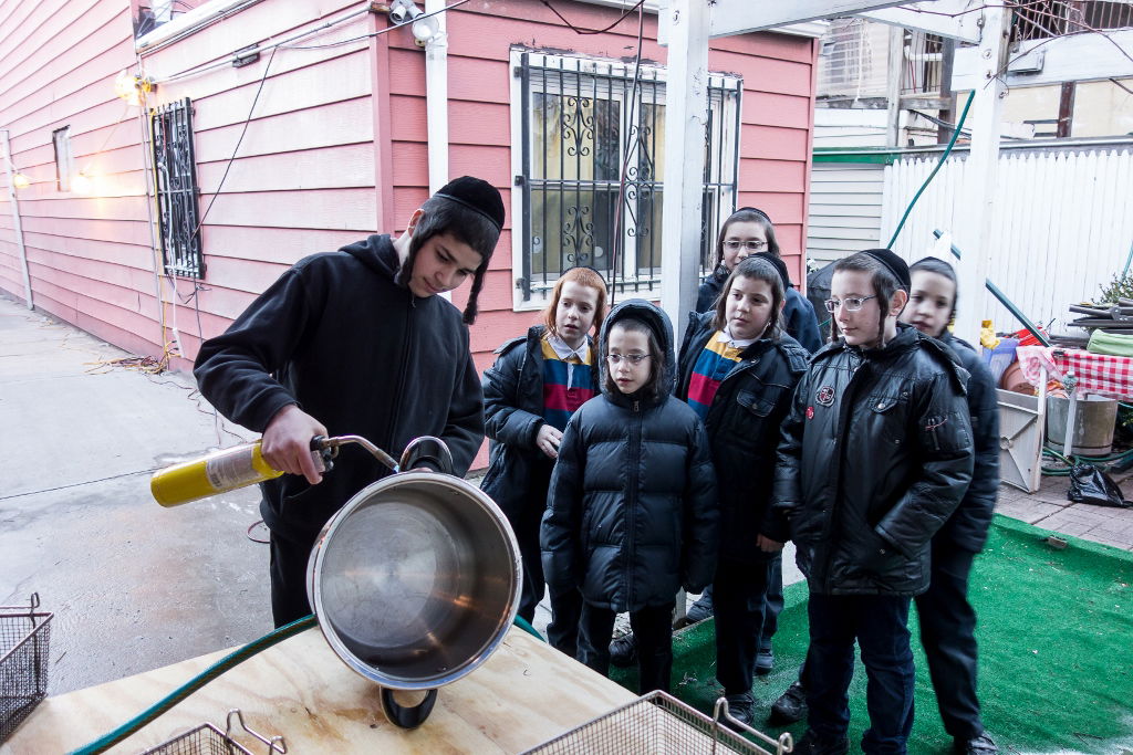 צפו בגלריה: ויליאמסבורג מתכוננת לחג הפסח