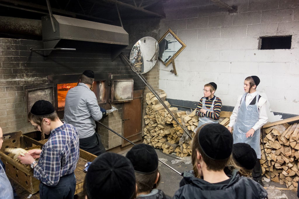 צפו בגלריה: ויליאמסבורג מתכוננת לחג הפסח
