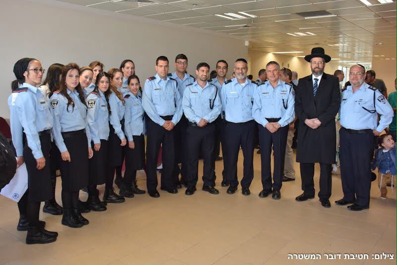 16 חוקרים וחוקרות חרדים הצטרפו לראשונה למשטרה