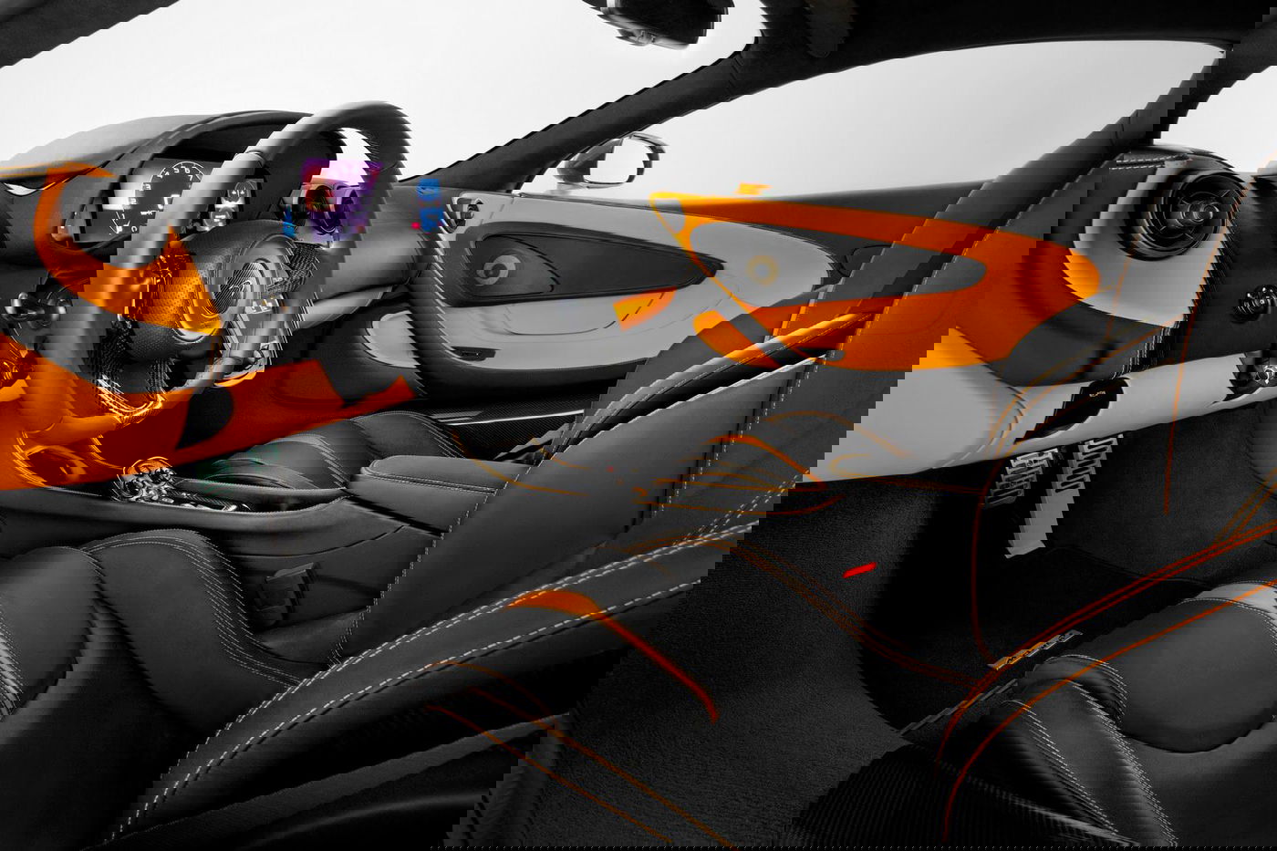 נעים להכיר: רכב הספורט מקלארן 570S