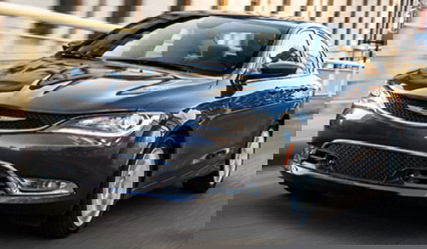 מכונית של חברת קרייזלר