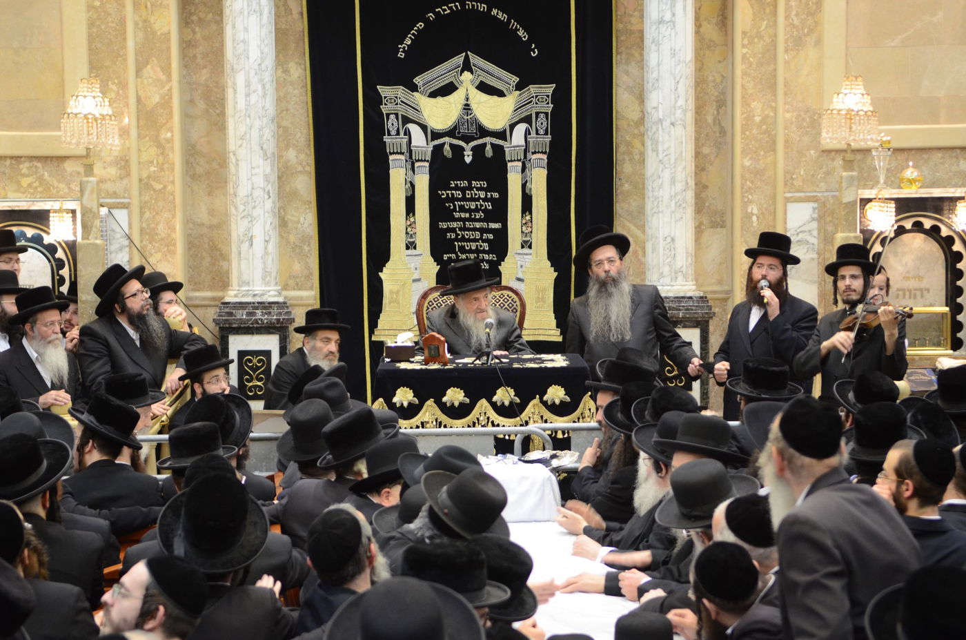 גלריה: מראות מחייו של מרן רבי שמואל הלוי וואזנר זצוק"ל